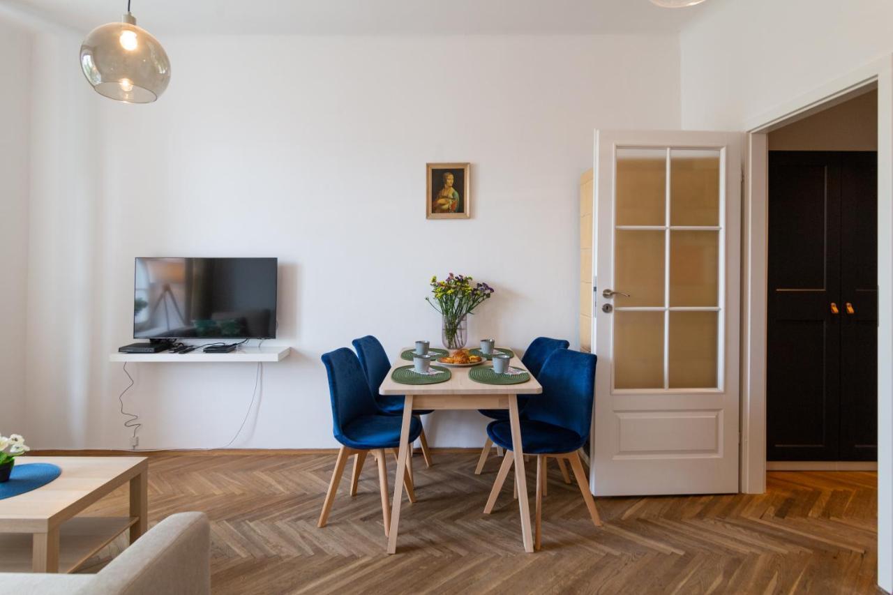 Old Town Charming Cozy Fully Equipped Apartment คราคูฟ ภายนอก รูปภาพ