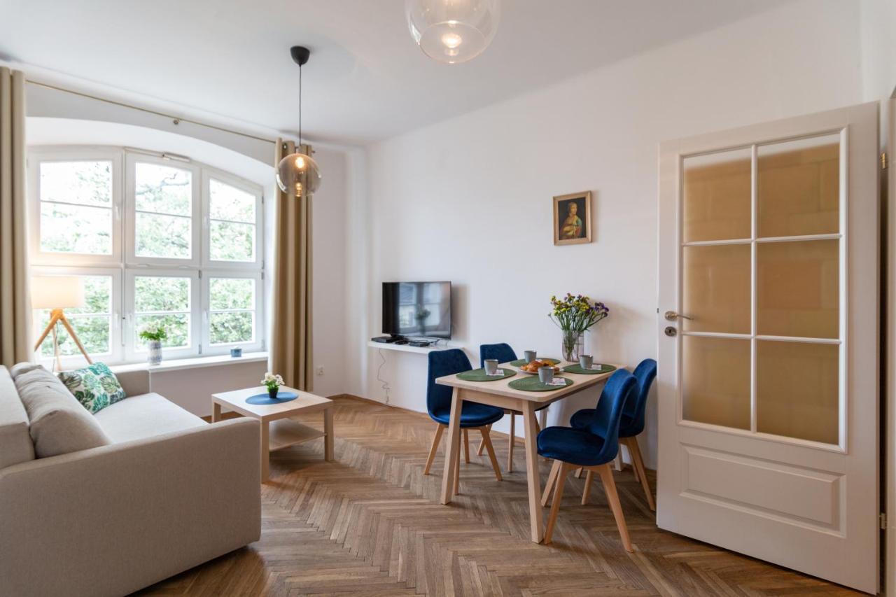 Old Town Charming Cozy Fully Equipped Apartment คราคูฟ ภายนอก รูปภาพ