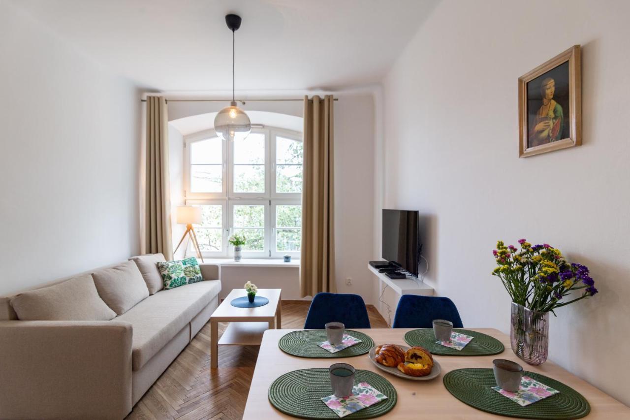 Old Town Charming Cozy Fully Equipped Apartment คราคูฟ ภายนอก รูปภาพ